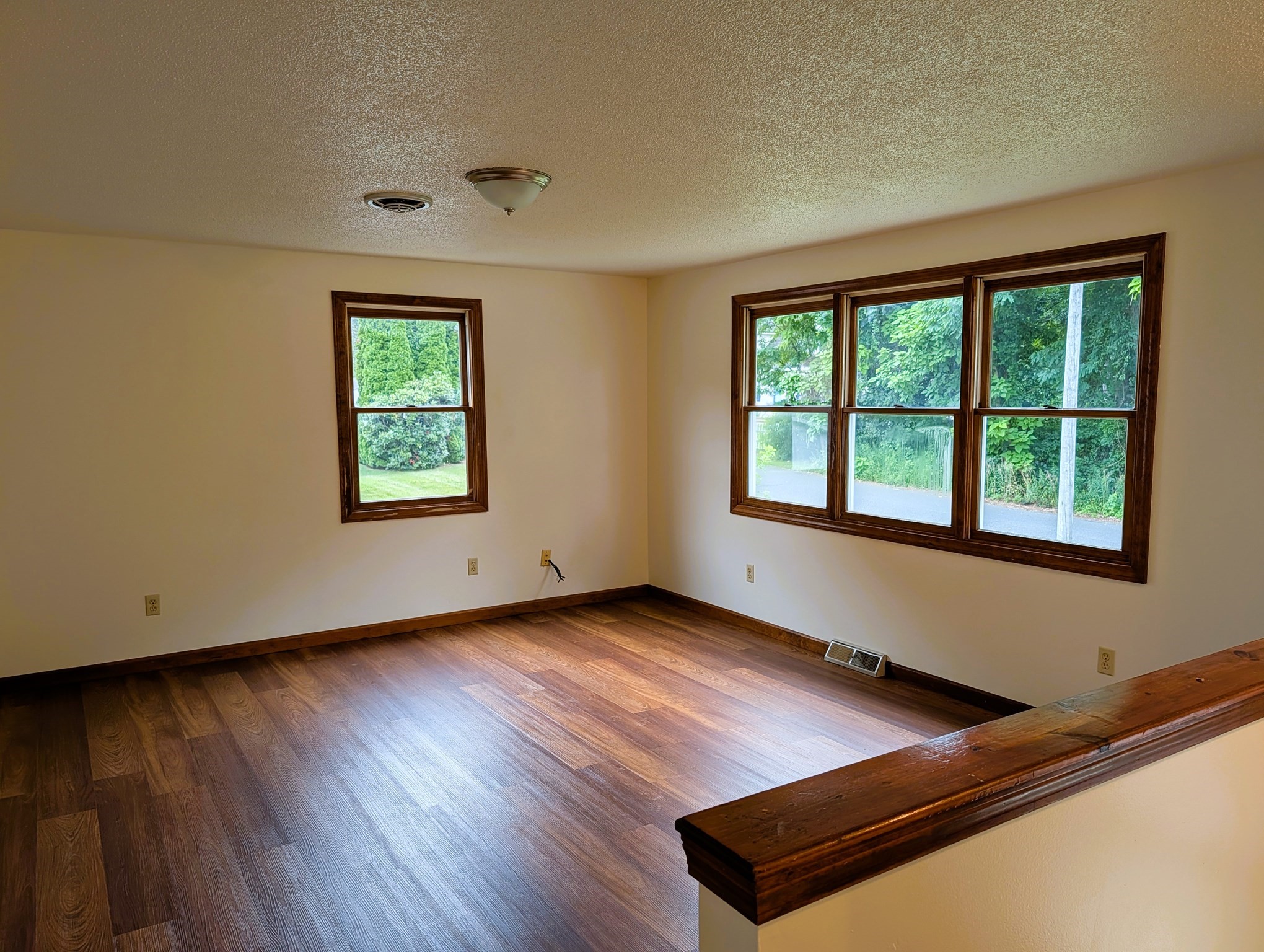22 Pine Needle Ln Property Photo 6