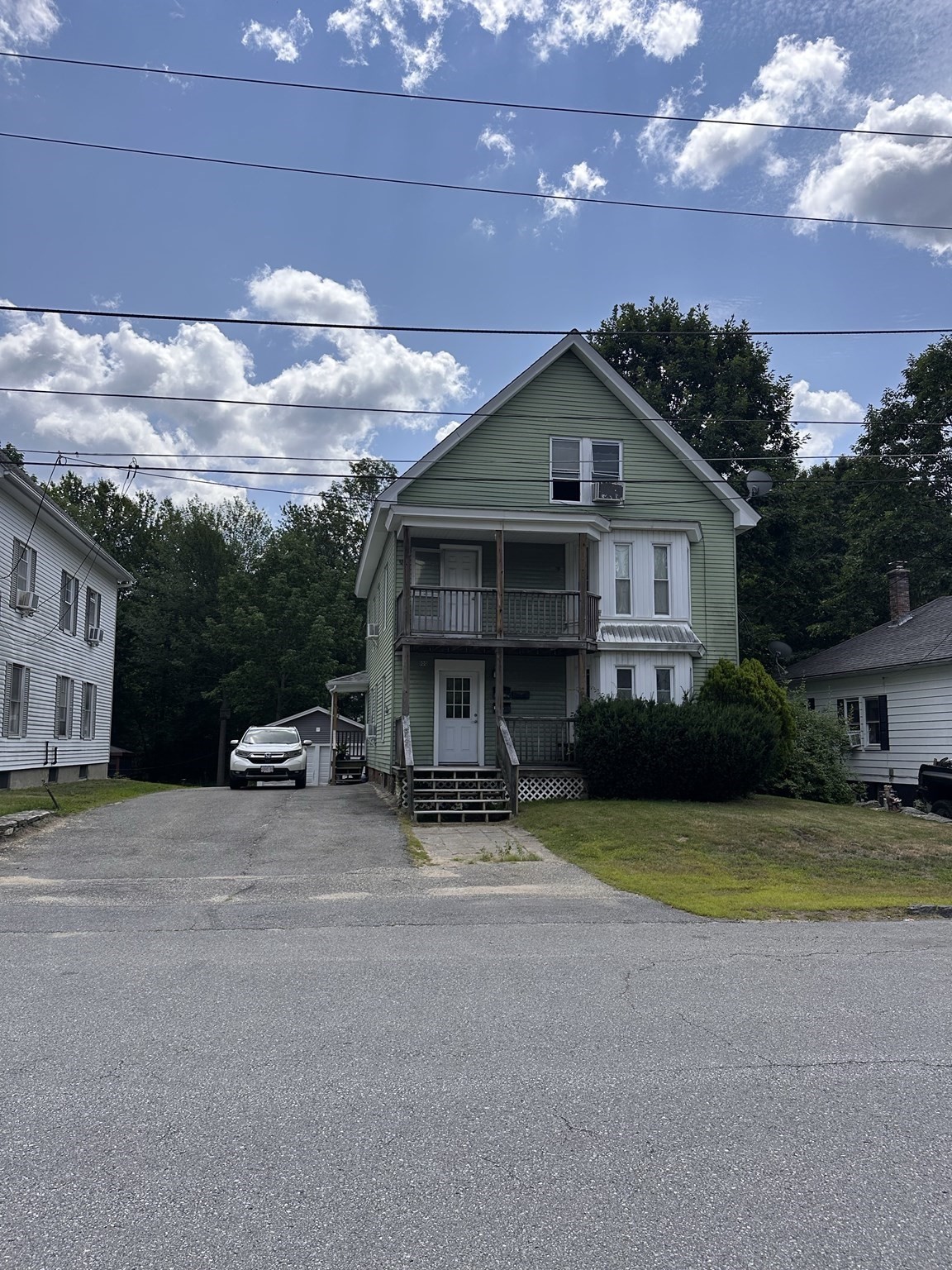 100 Conant St Property Photo 1
