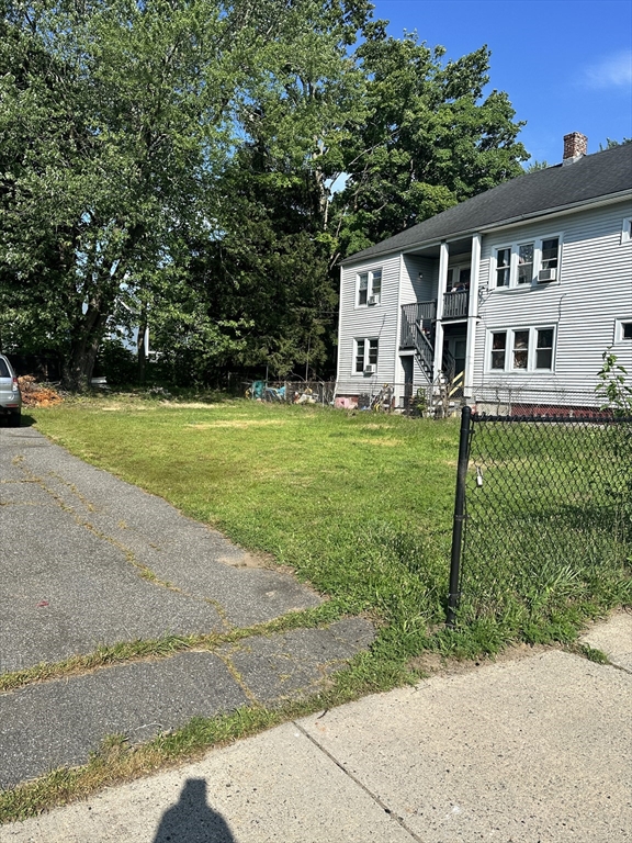 49 Maynard St Property Photo 8