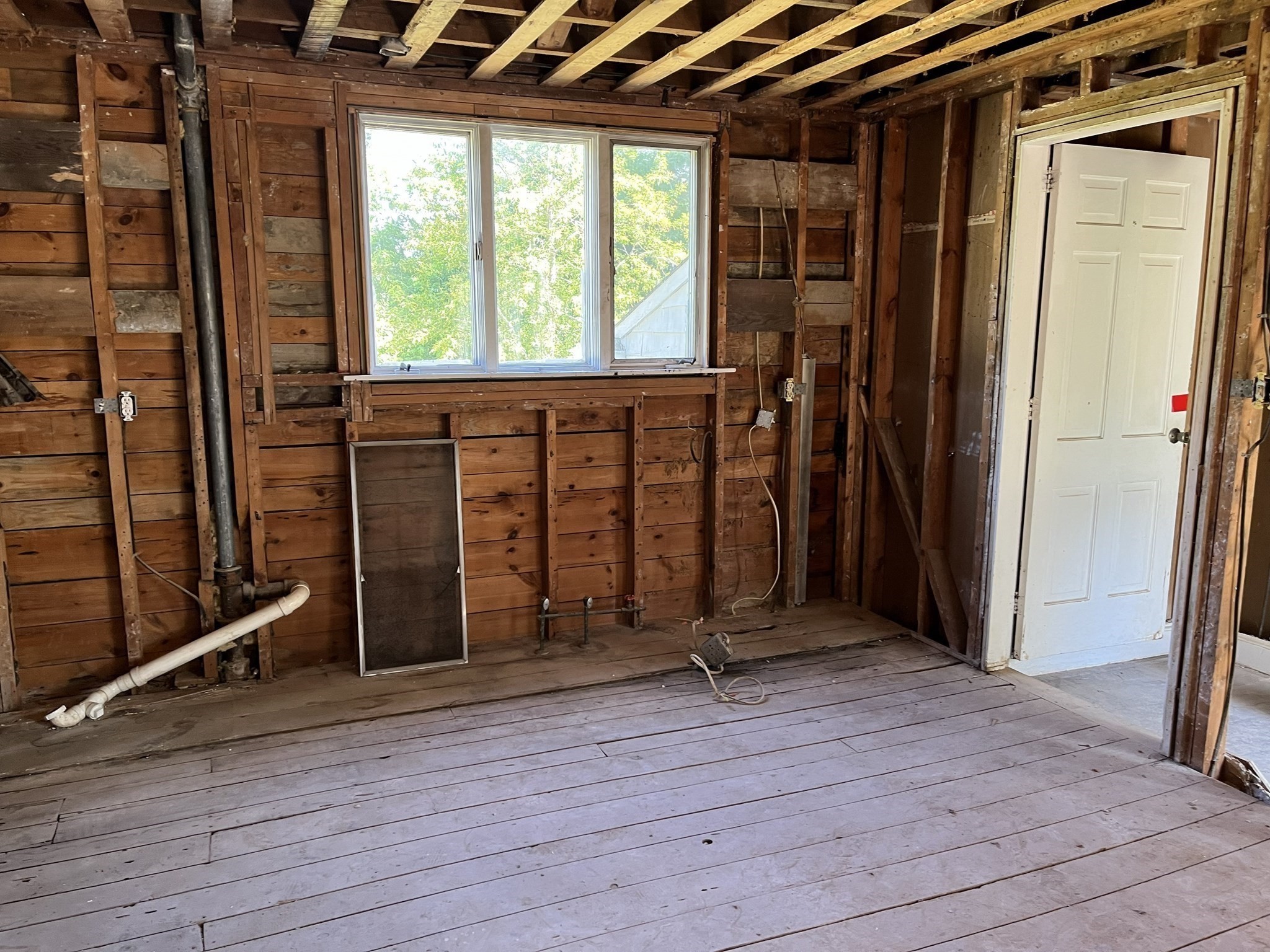 23 Hammond St Property Photo 8