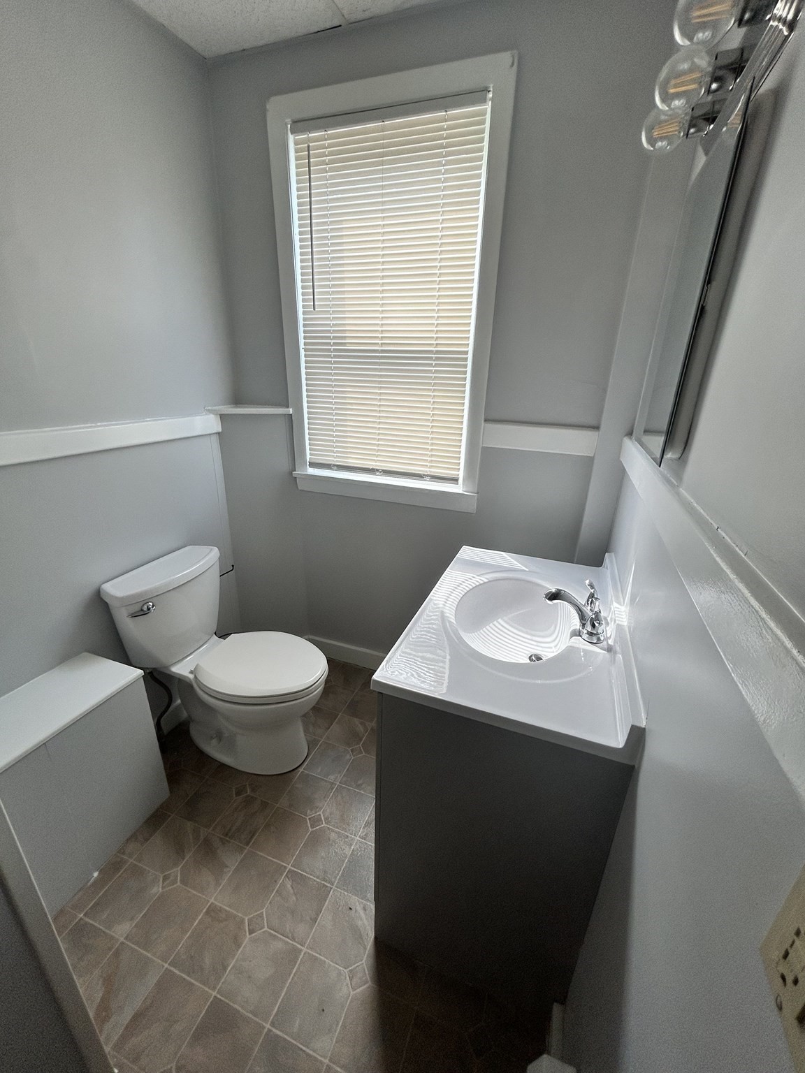 418 Anthony Street # 1 Property Photo 4