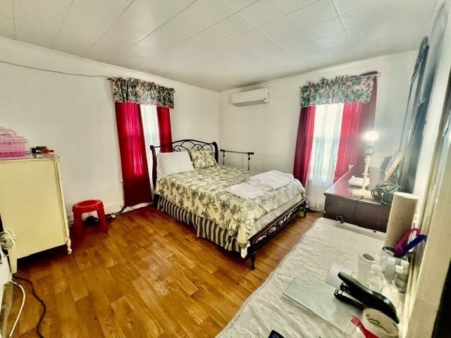 116 Midland Street Property Photo 15