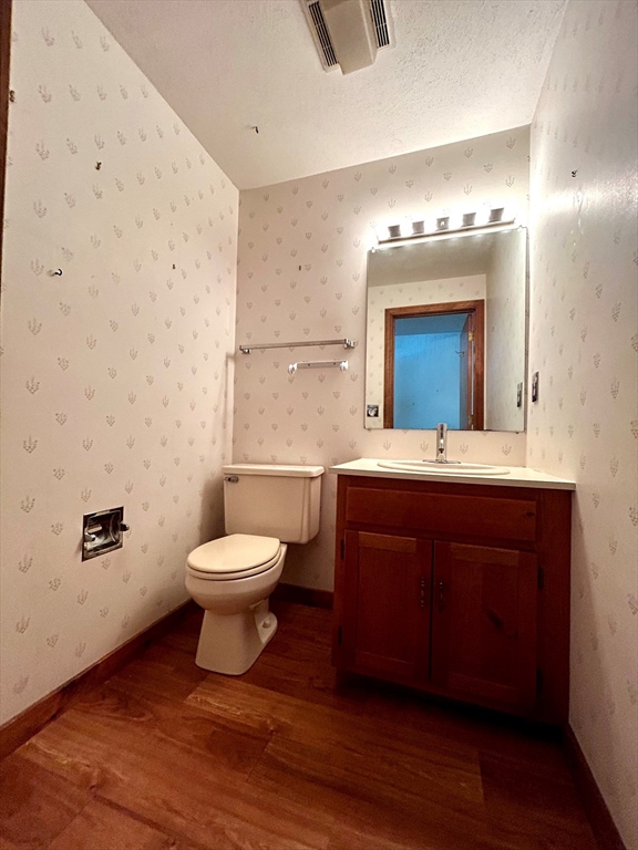 38 Eaton Court # 38 Property Photo 9