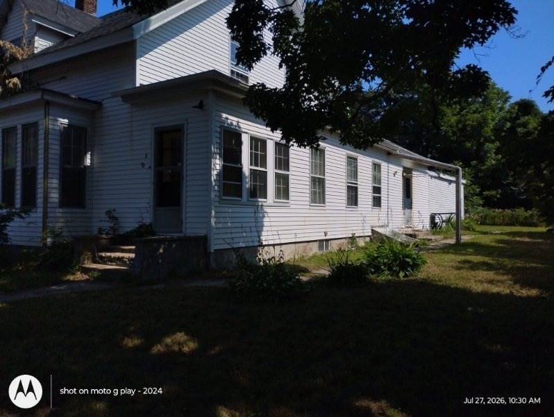 7 Pleasant Street Property Photo 4