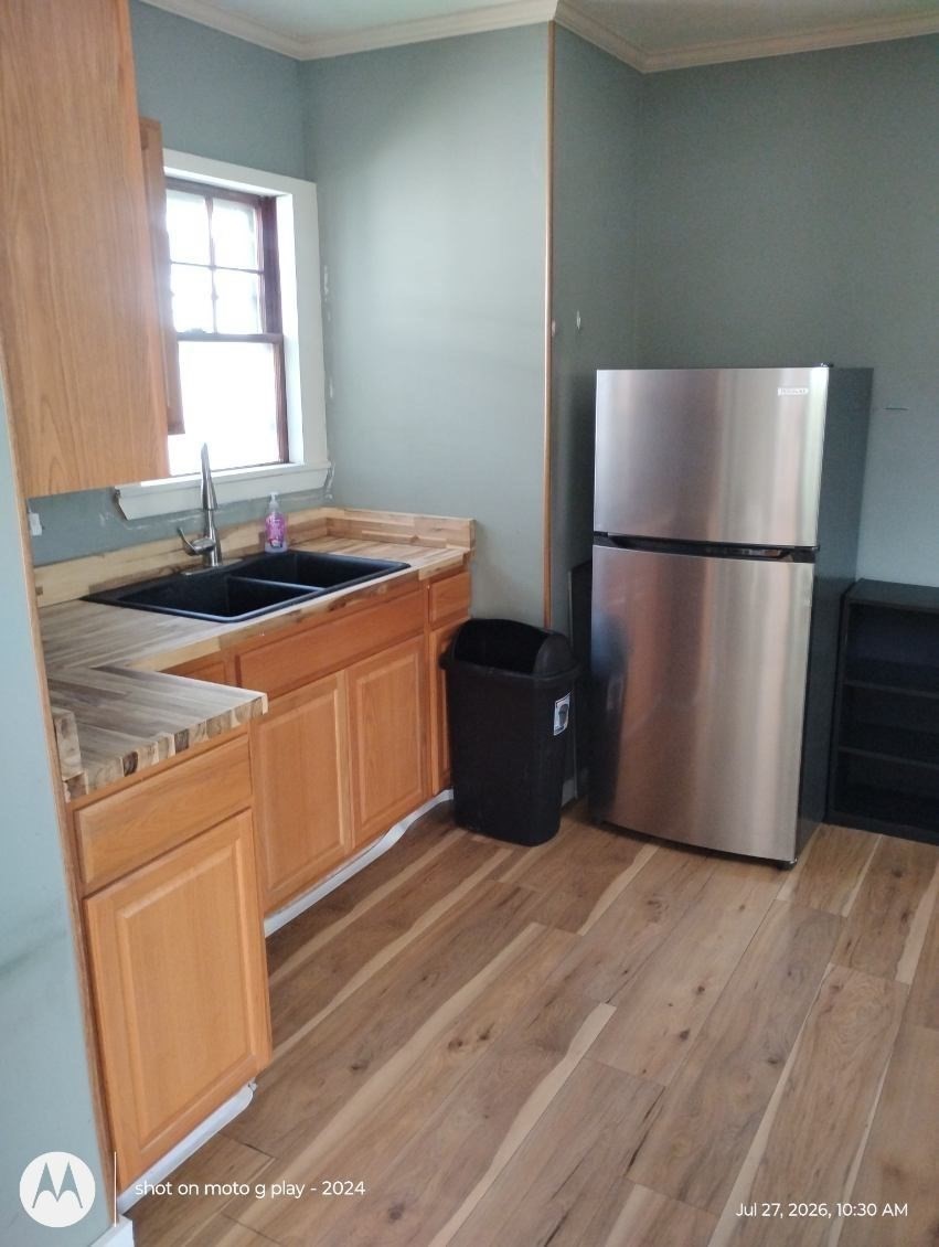 7 Pleasant Street Property Photo 11