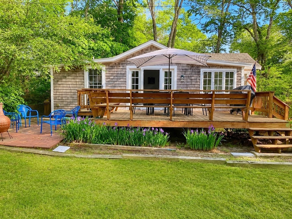 7 Pond Ter Property Photo 1