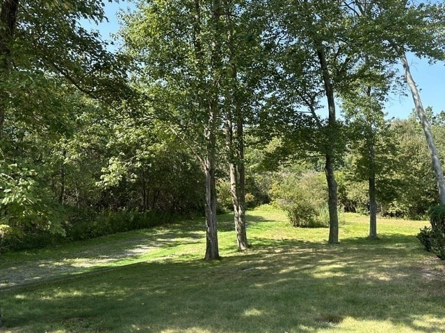 27 Lantern Ln Property Photo 11