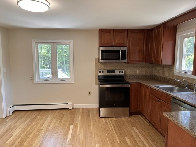 27 Lantern Ln Property Photo 17
