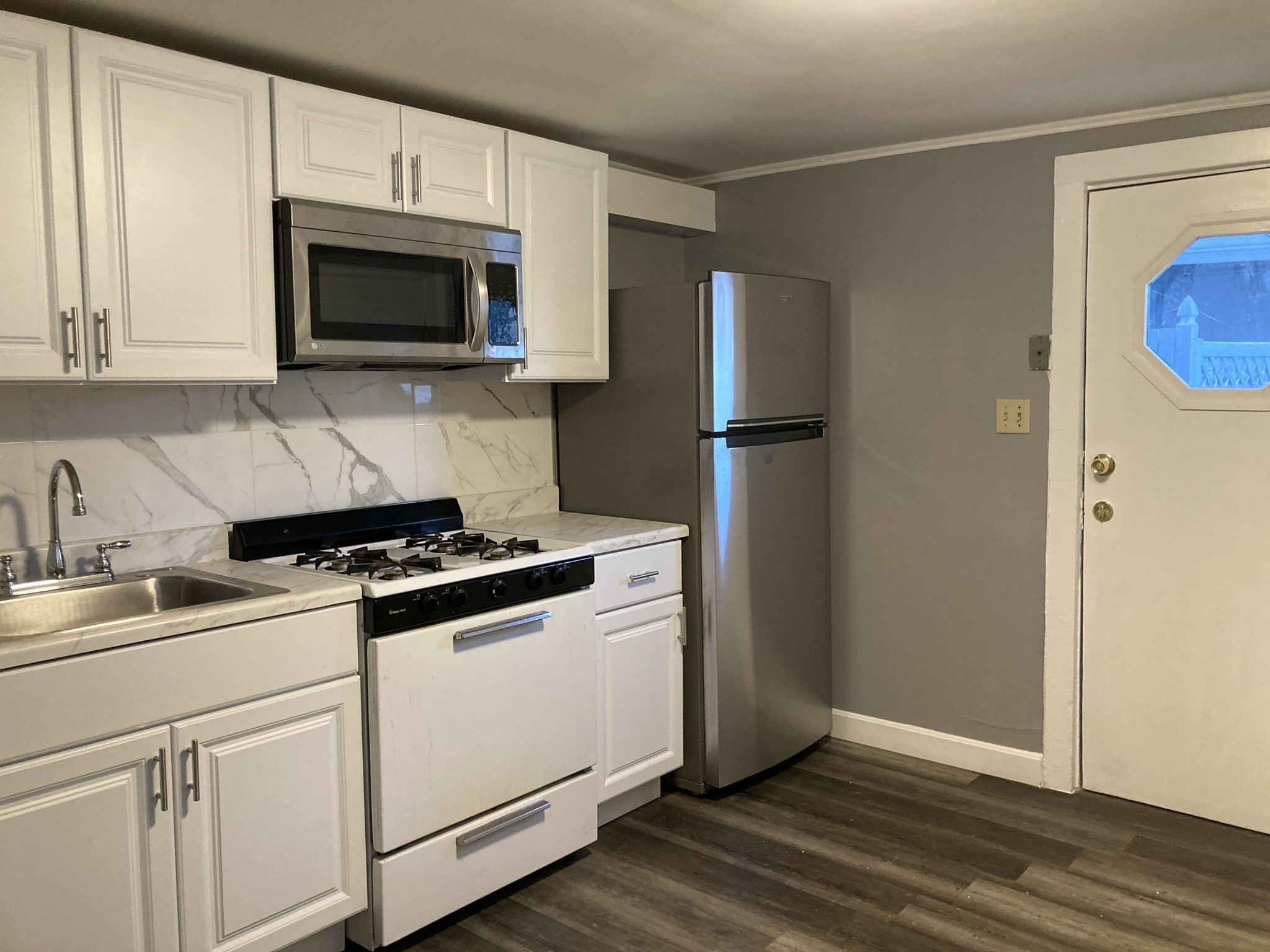 324 Granite St # C Property Photo 3