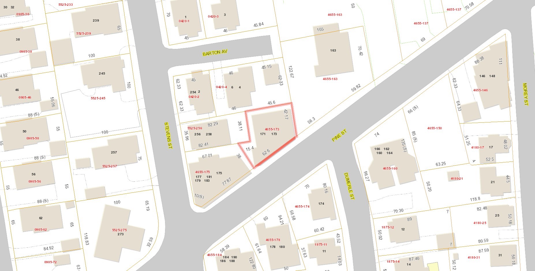 173 Pine St Property Photo 11