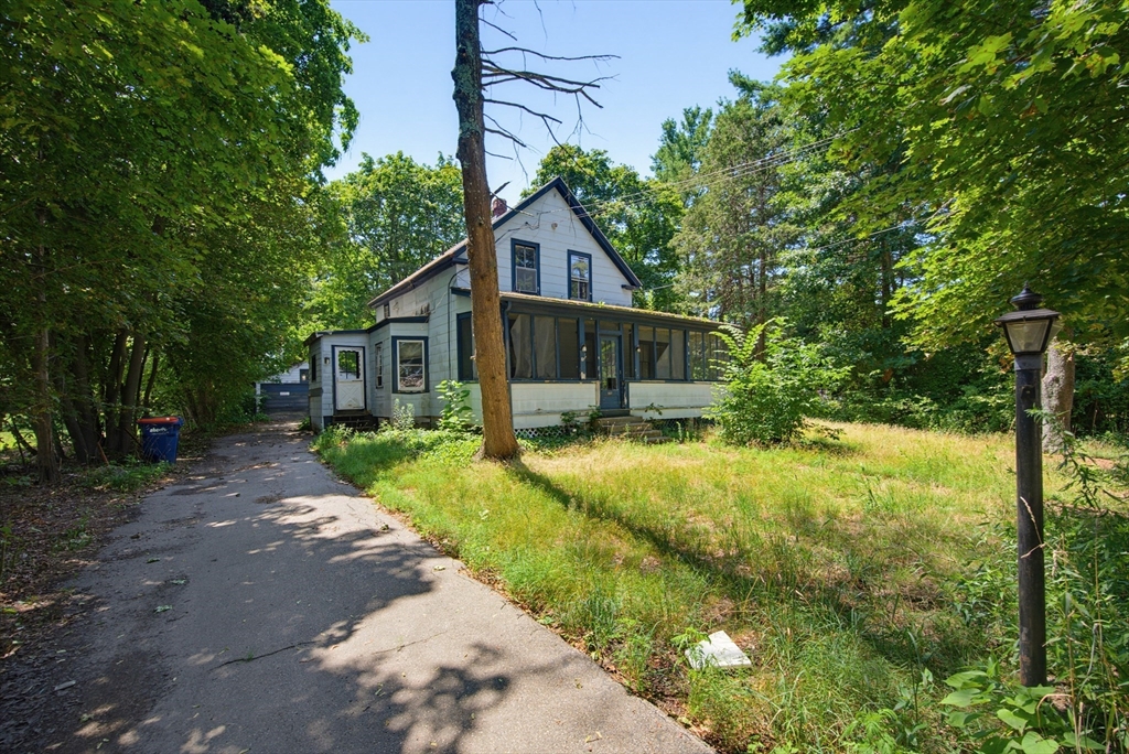 507 Taunton Ave Property Photo 1