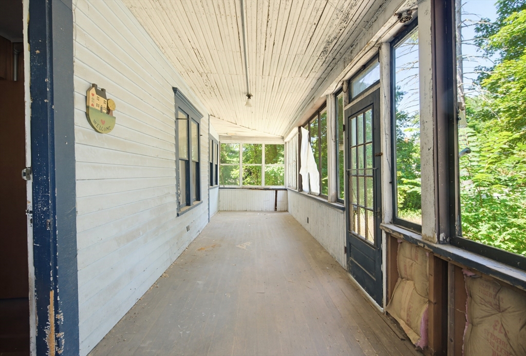 507 Taunton Ave Property Photo 10