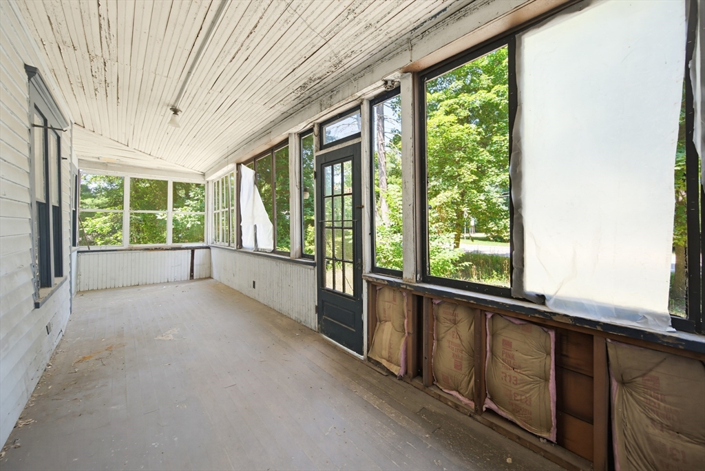 507 Taunton Ave Property Photo 11