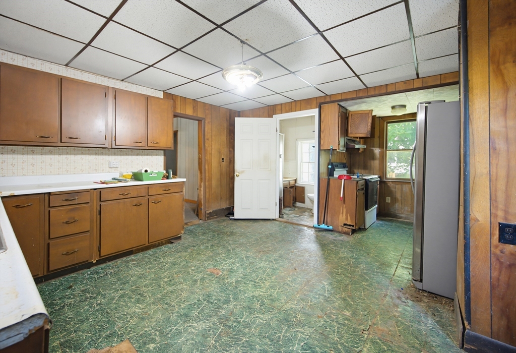 507 Taunton Ave Property Photo 15
