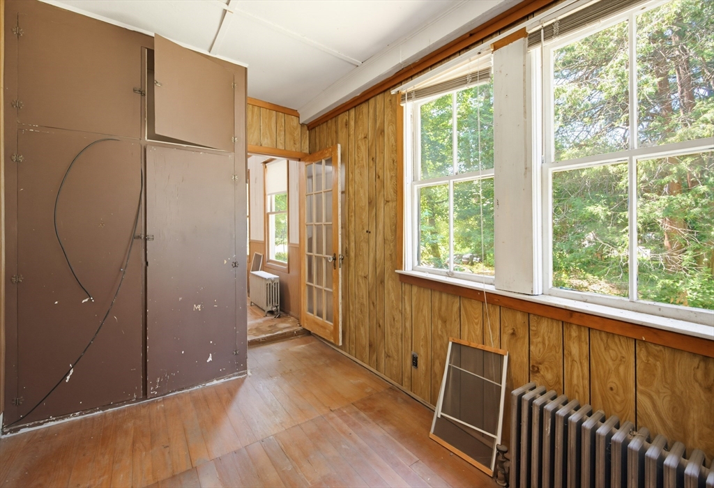 507 Taunton Ave Property Photo 24