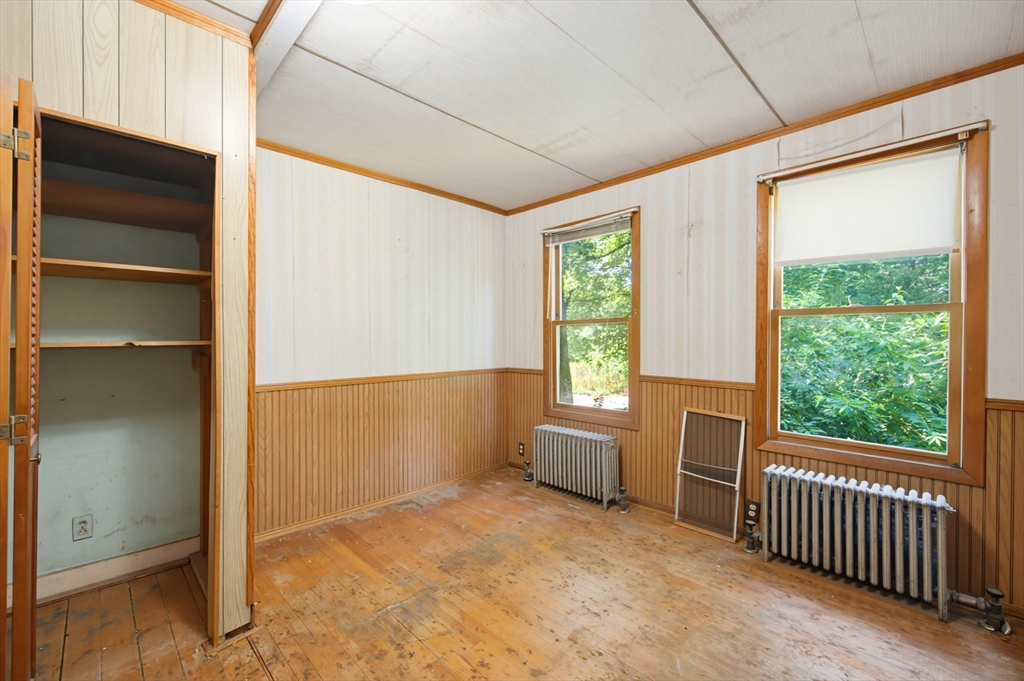 507 Taunton Ave Property Photo 26