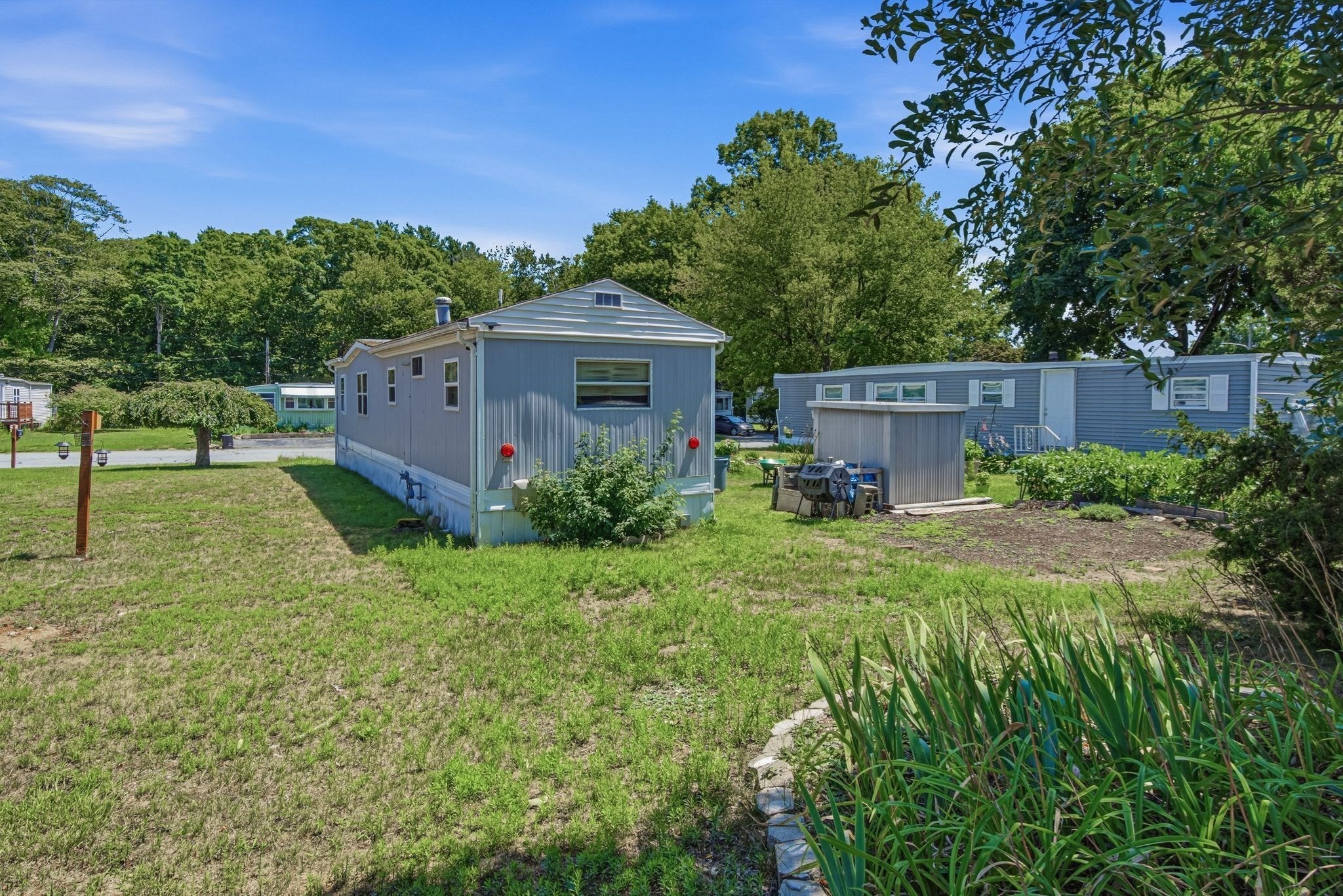 124 Mayflower Avenue Property Photo 18