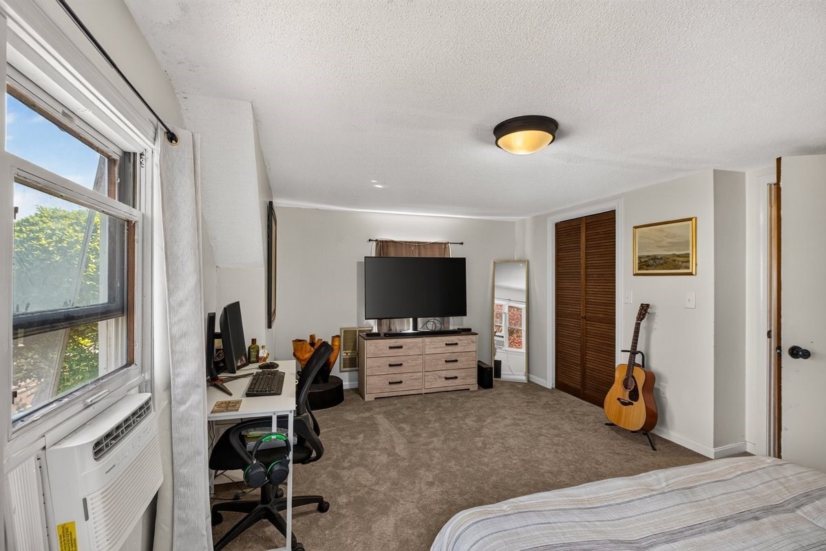 20 Westernview Cir Property Photo 13