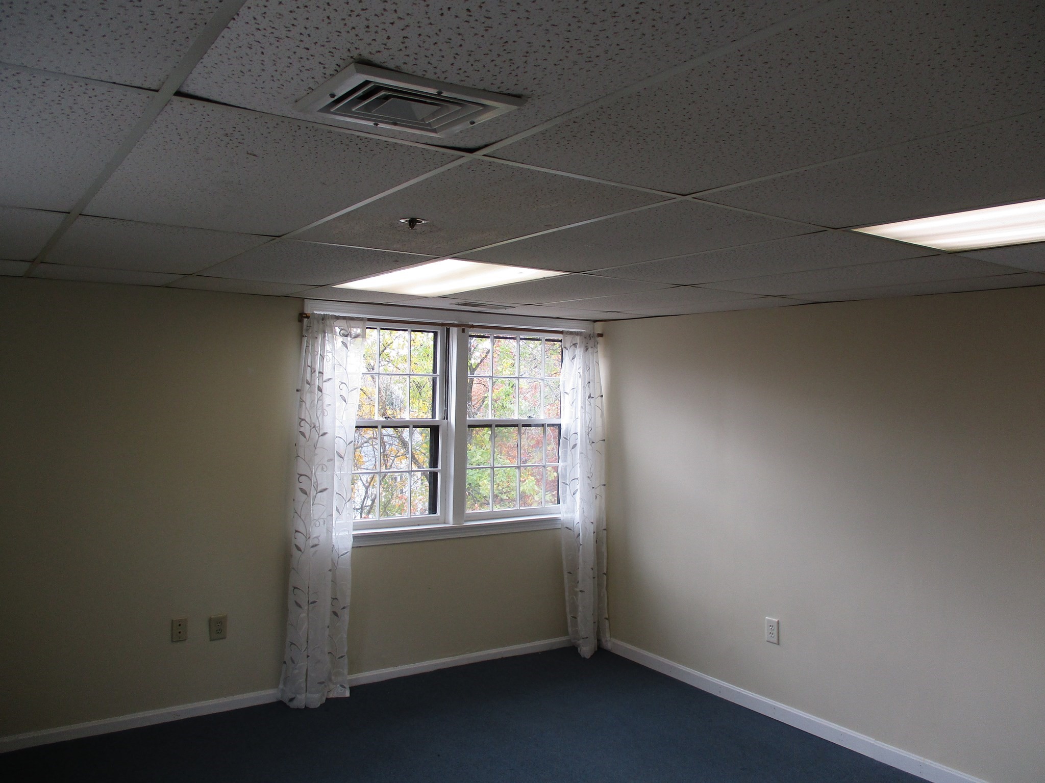 574 Boston Road # B Property Photo 8