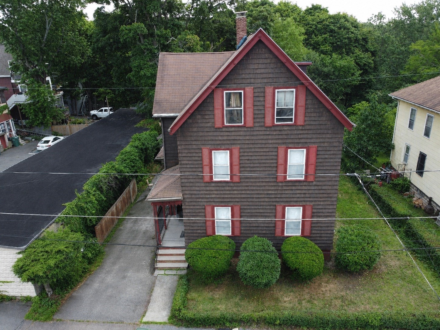 233 Arlington St Property Photo 1