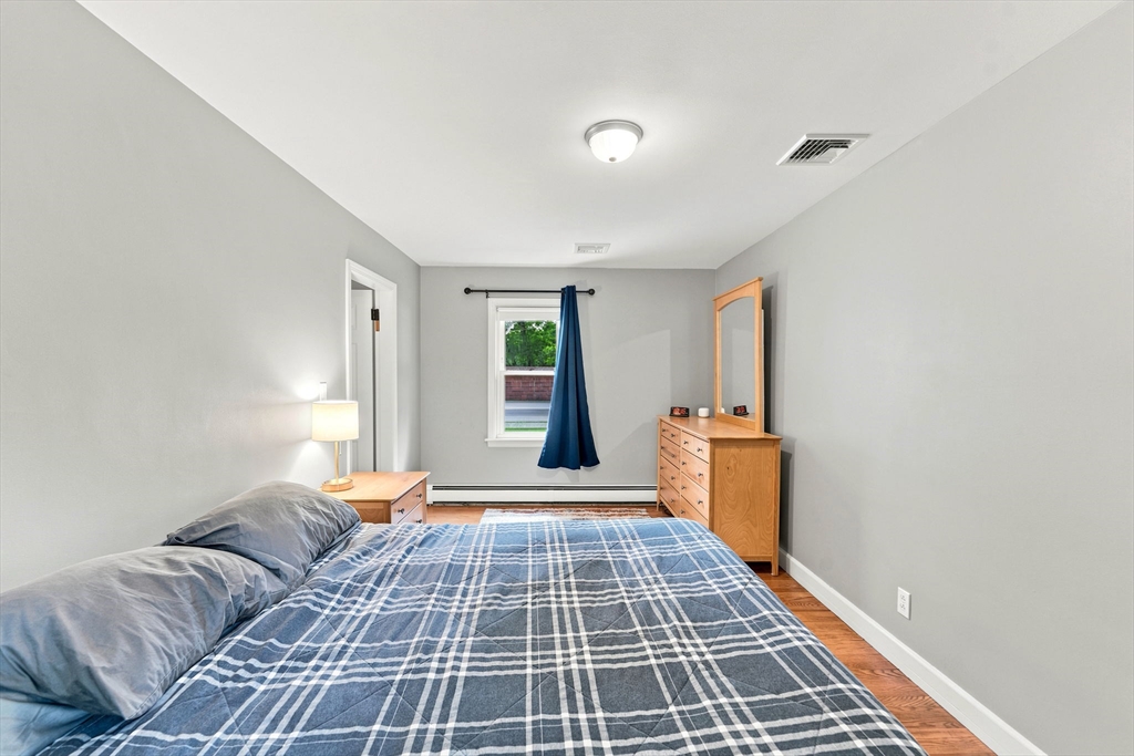 71 School St Property Photo 19
