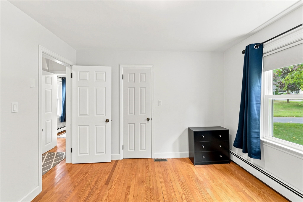 71 School St Property Photo 22
