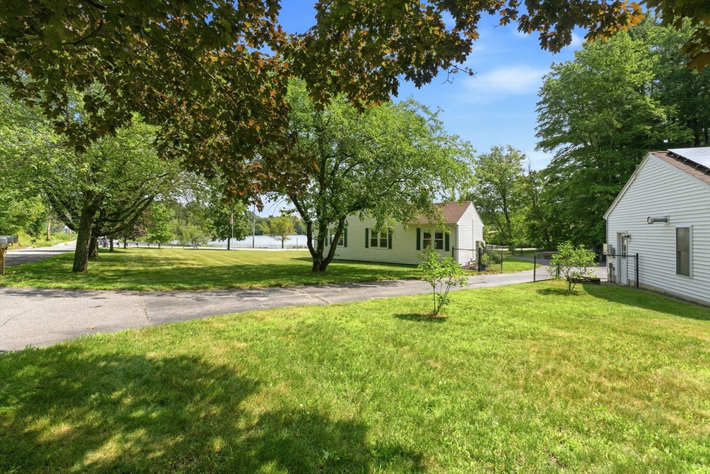 71 School St Property Photo 40