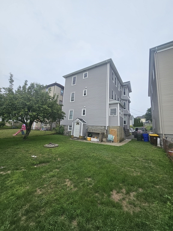 72 Huard St Property Photo 3