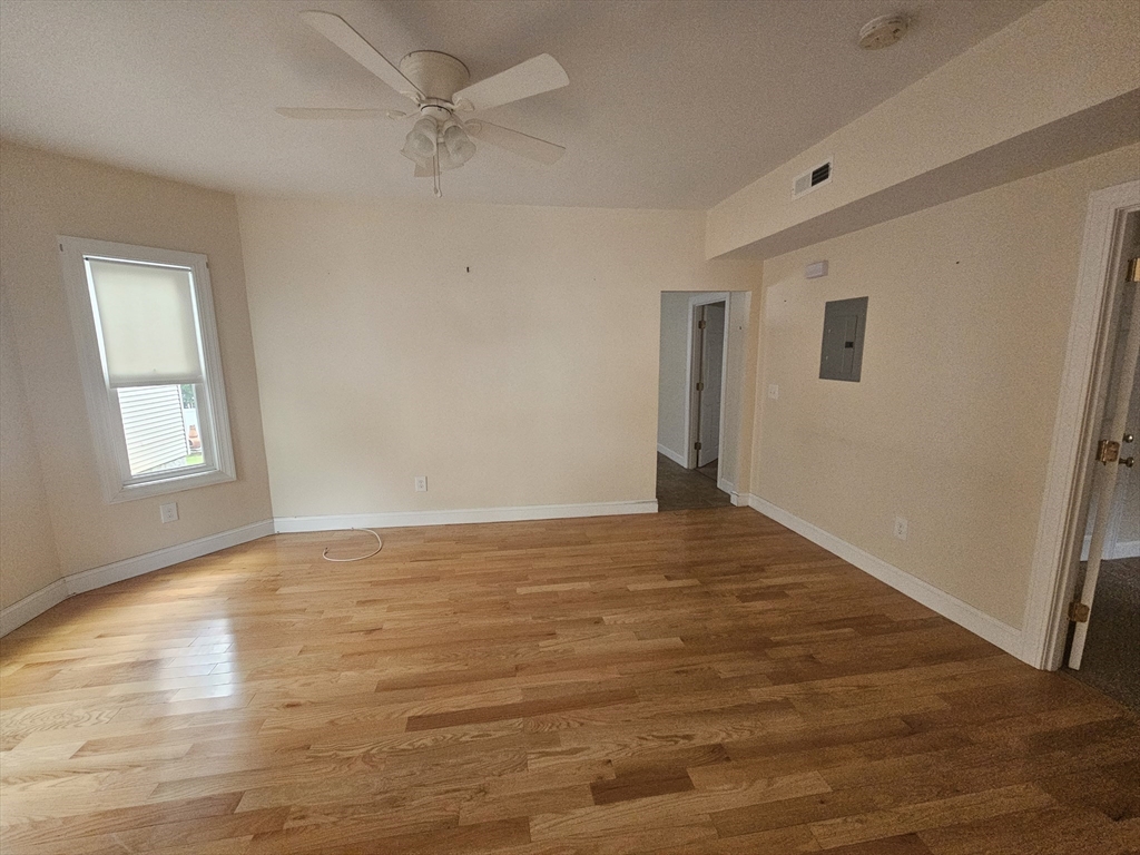 72 Huard St Property Photo 8