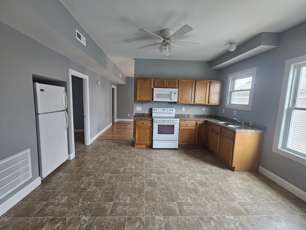 72 Huard St Property Photo 22