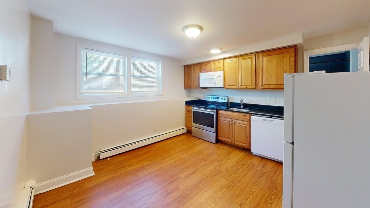 2 Granite St # 2 Property Photo 1