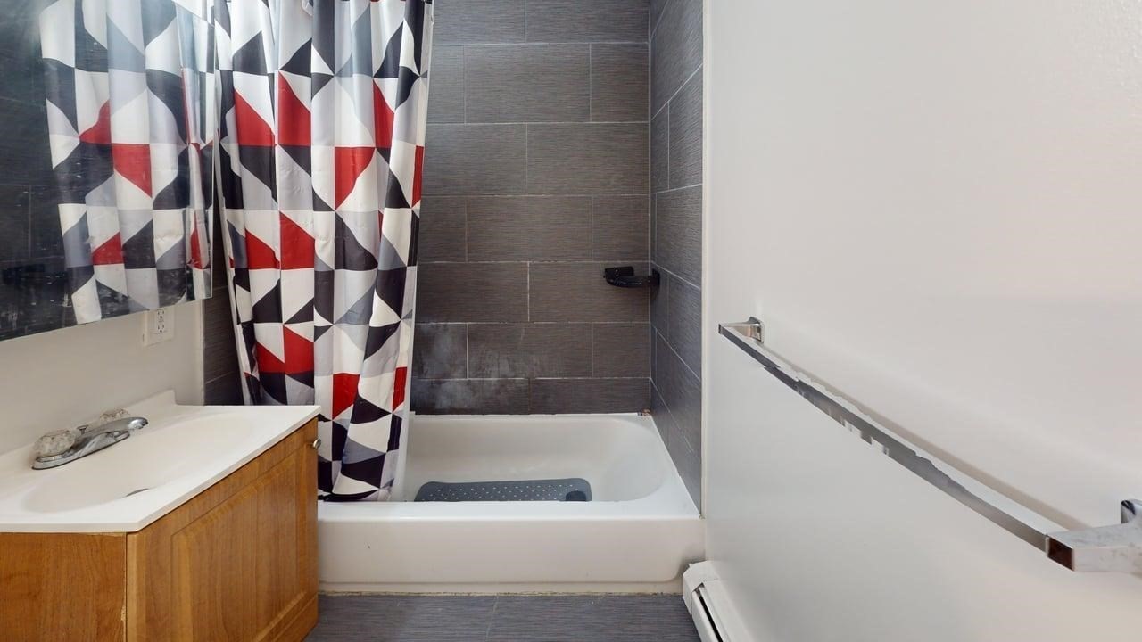 2 Granite St # 2 Property Photo 6