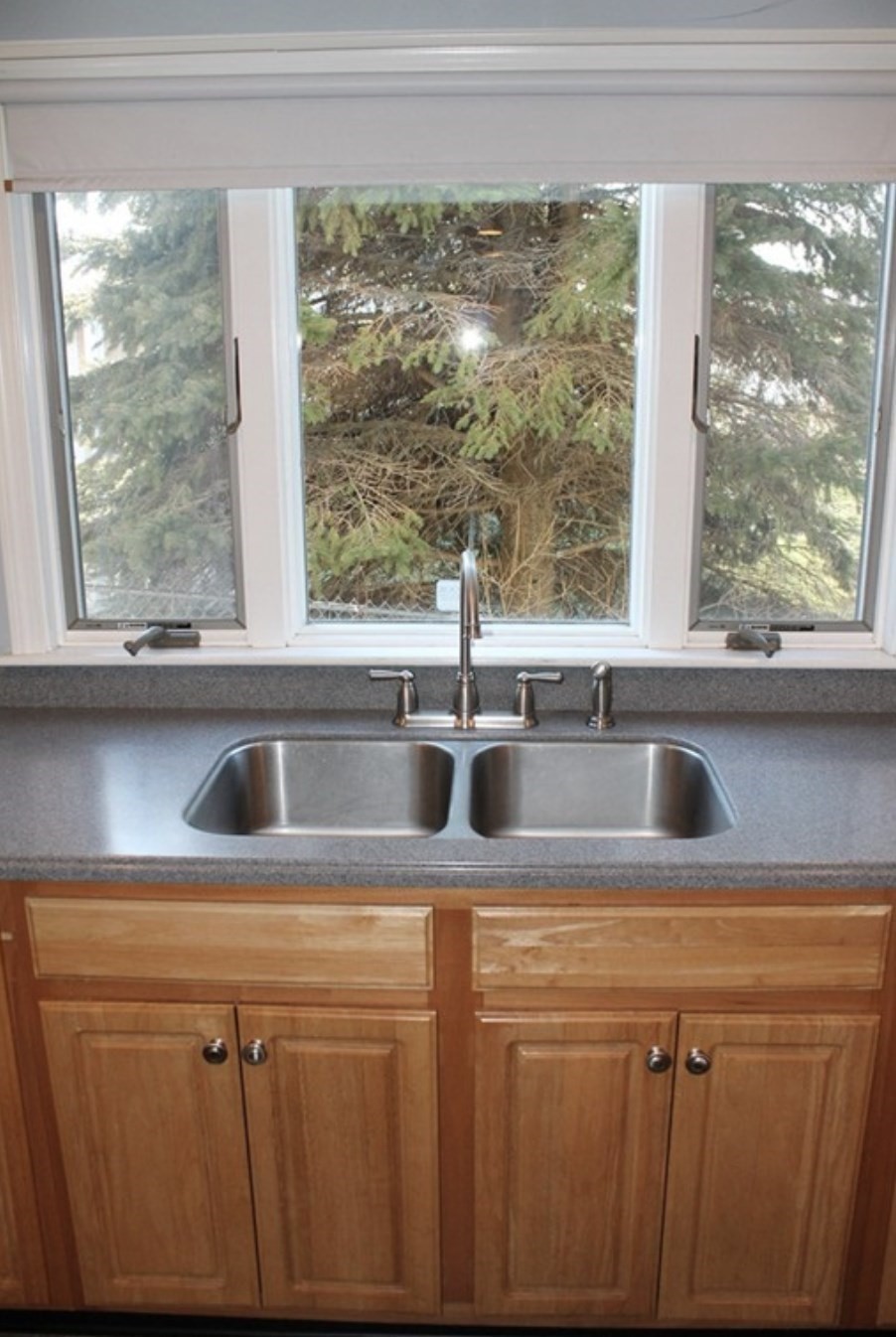 77 Shirley Street Property Photo 4