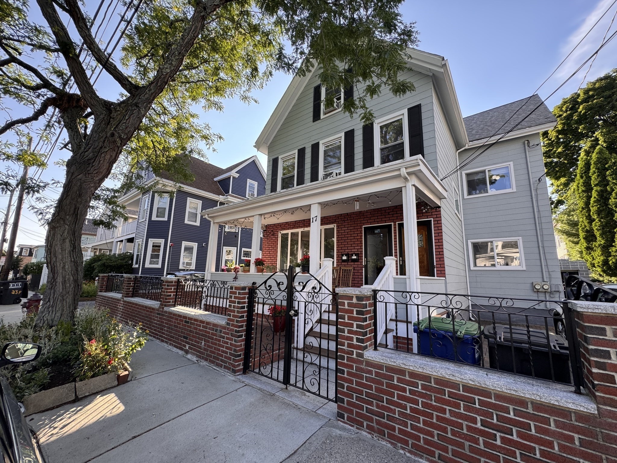 17 Farragut Avenue # 2 Property Photo 1