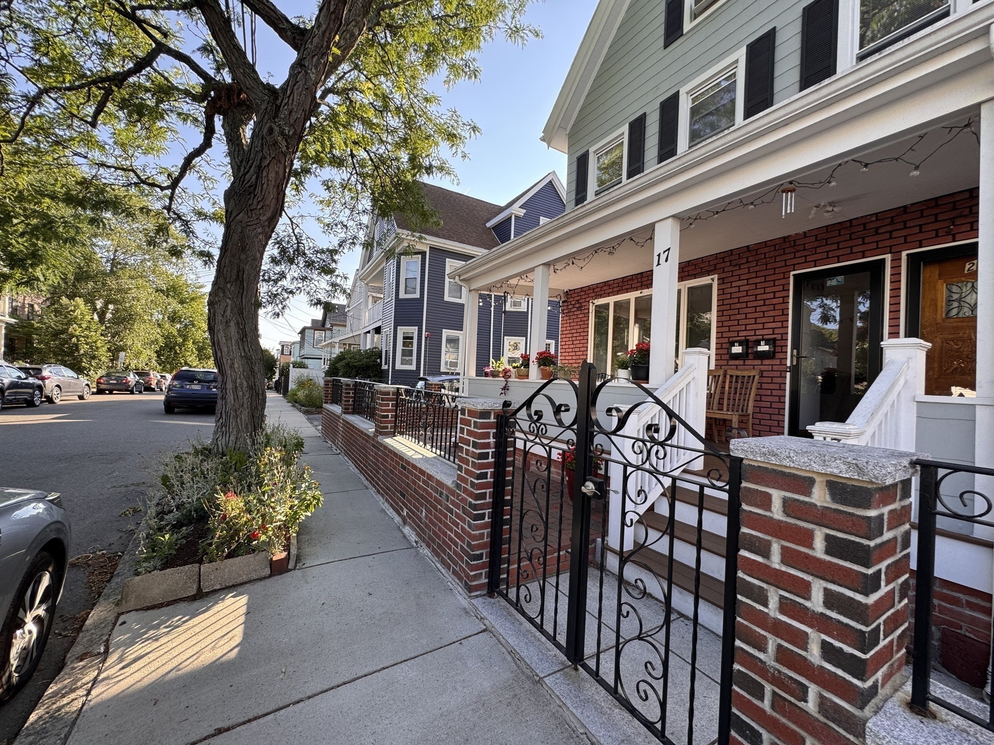 17 Farragut Avenue # 2 Property Photo 2