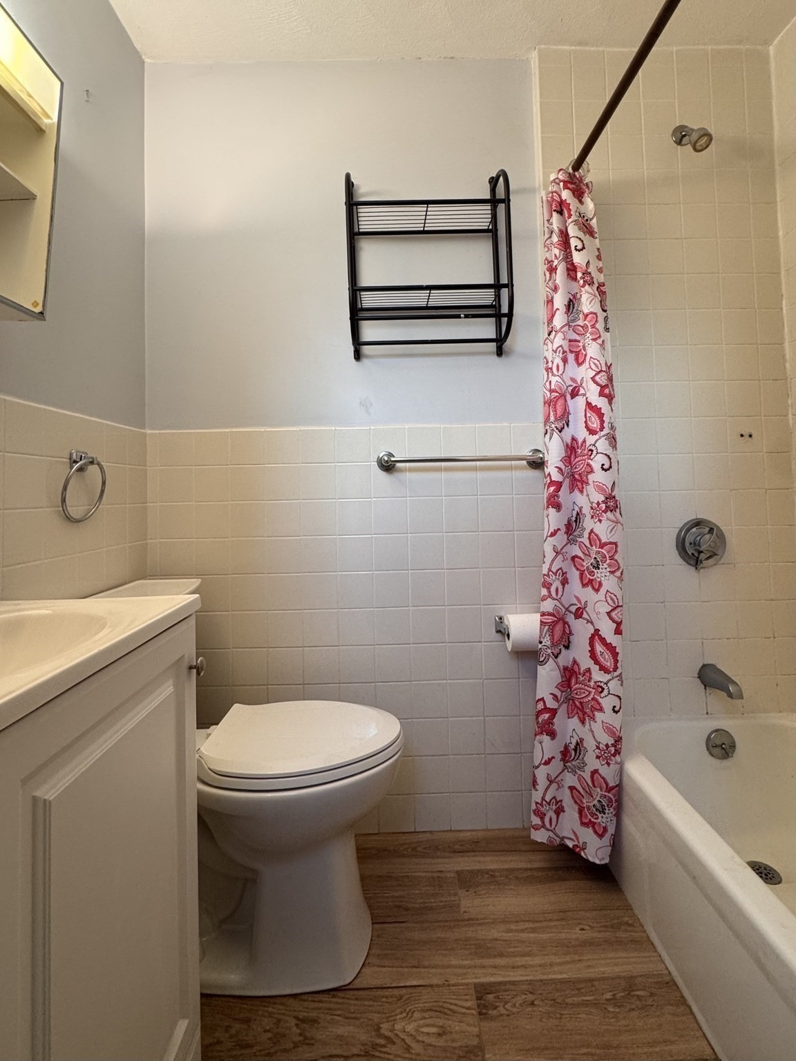 17 Farragut Avenue # 2 Property Photo 5
