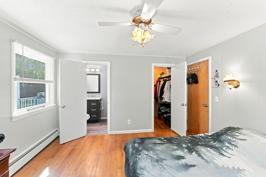 109 Providence St Property Photo 21
