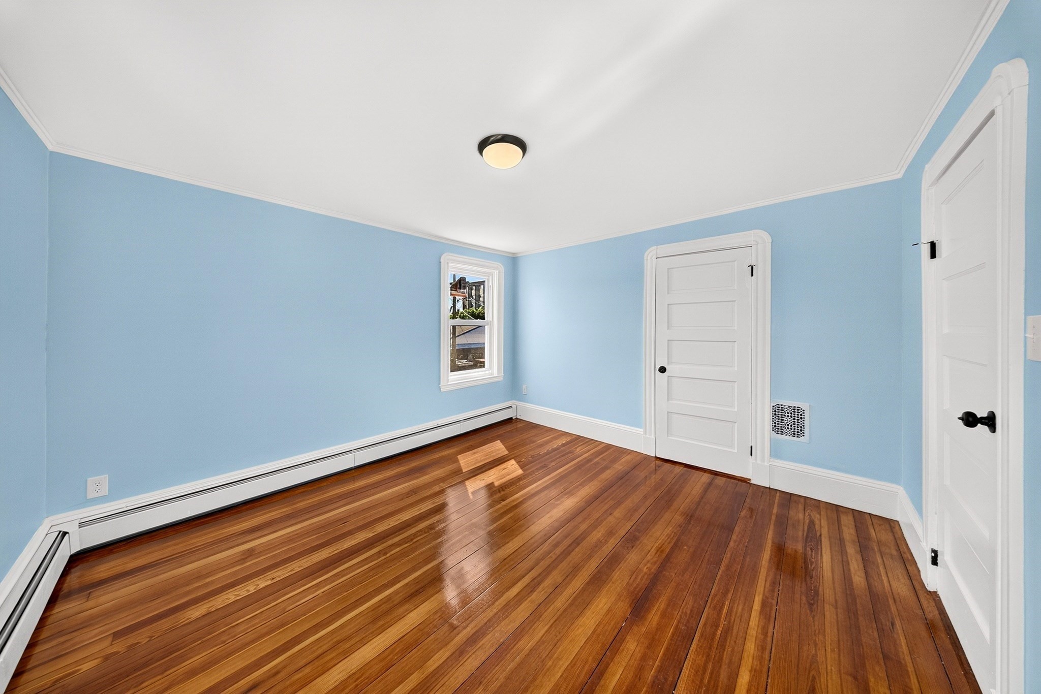 124 Mill St Property Photo 30