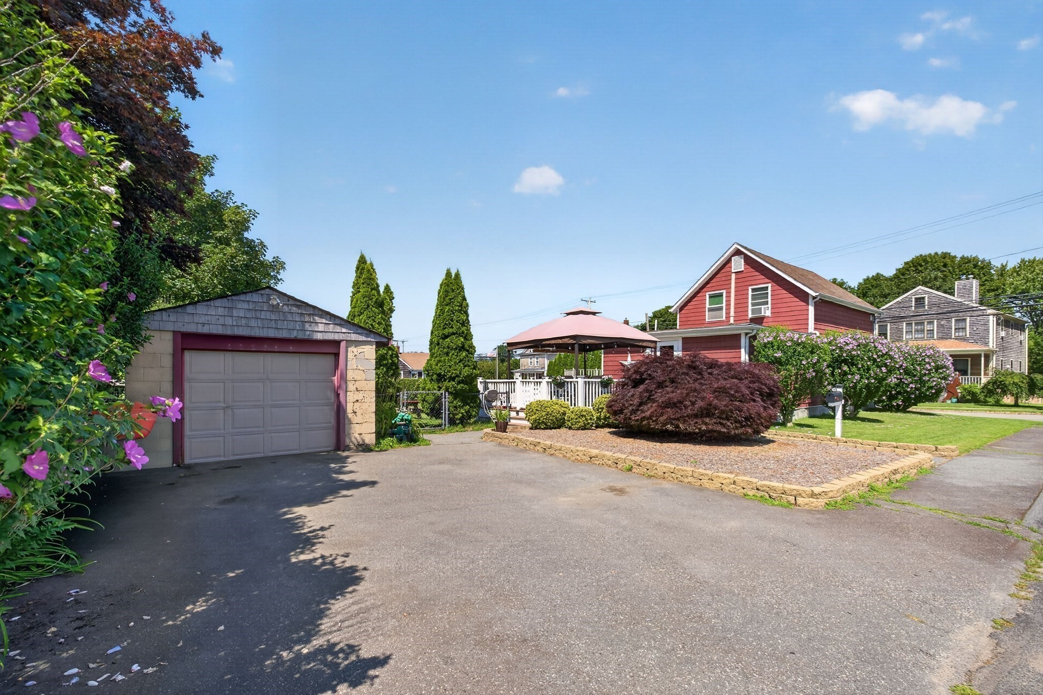 117 Bridge St Property Photo 3