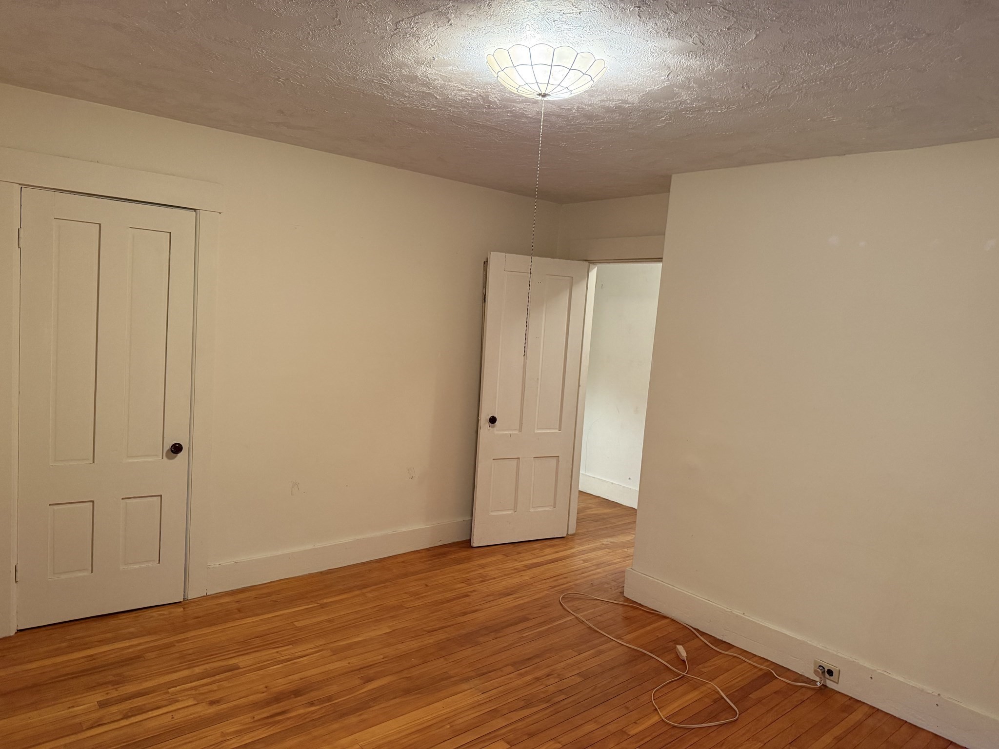 8 Hawes St Property Photo 16