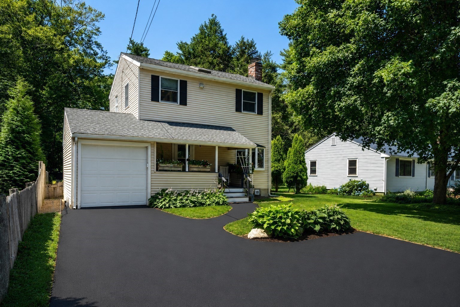 18 Lodge Road