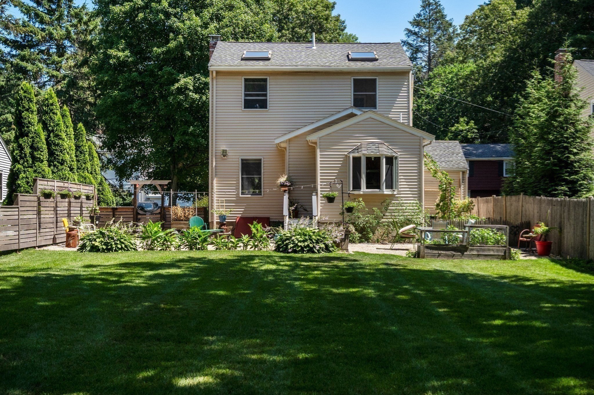 18 Lodge Road Property Photo 4