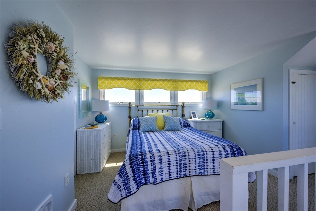 225 North Shore Blvd # J Property Photo 9
