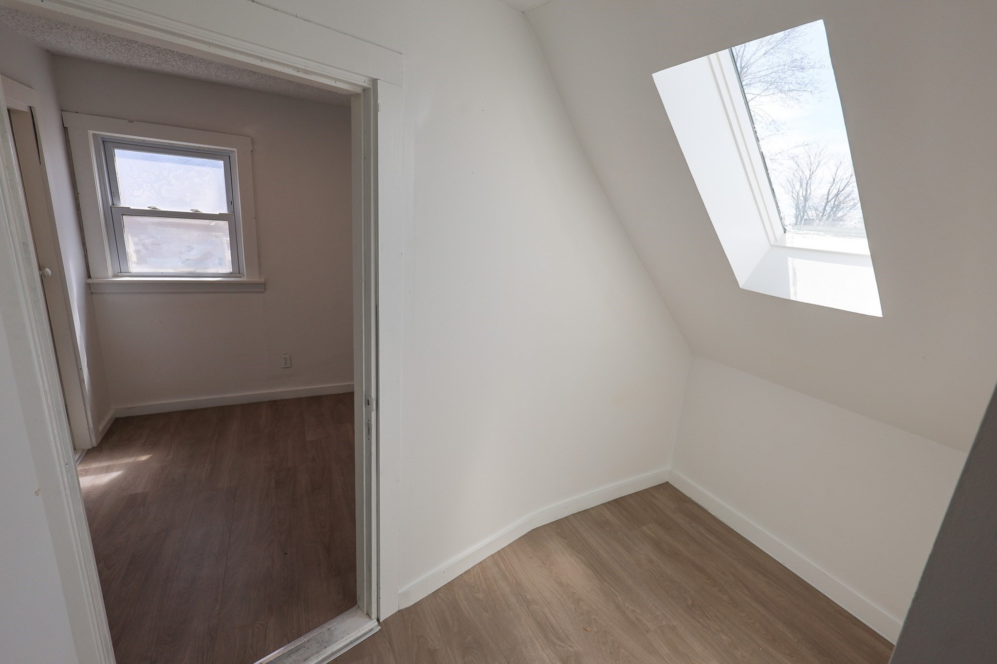 8 Colonial Avenue # 3 Property Photo 10