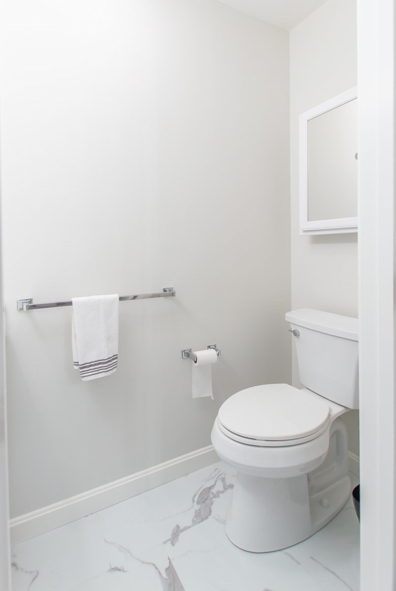 409 Old Country # 409 Property Photo 17
