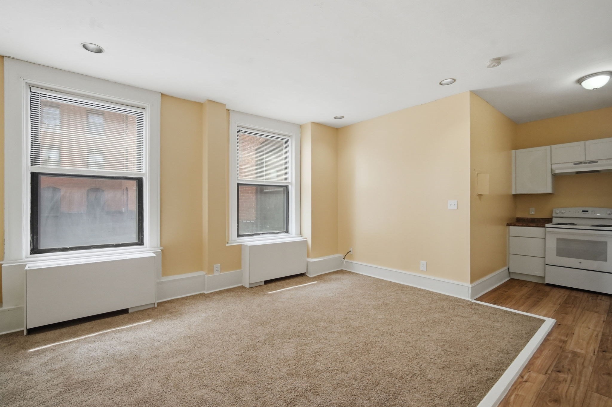 140 Chestnut # 205 Property Photo 5