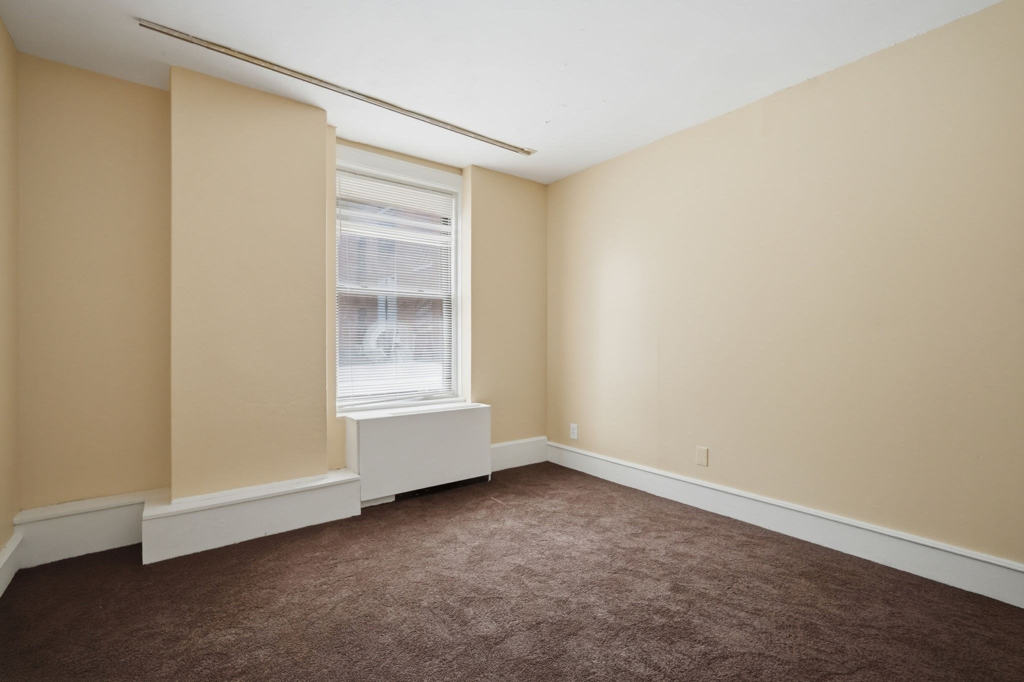 140 Chestnut # 205 Property Photo 13