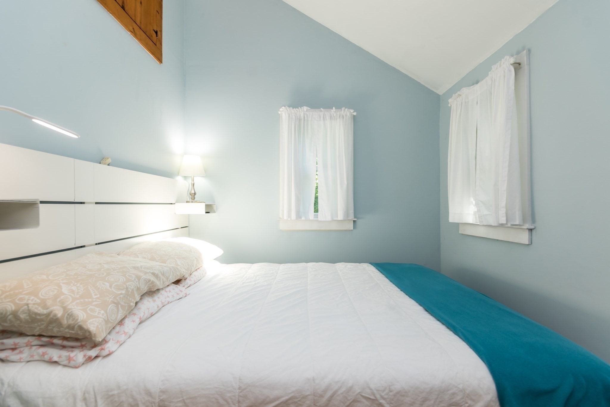319 S Orleans Rd # 2 Property Photo 17