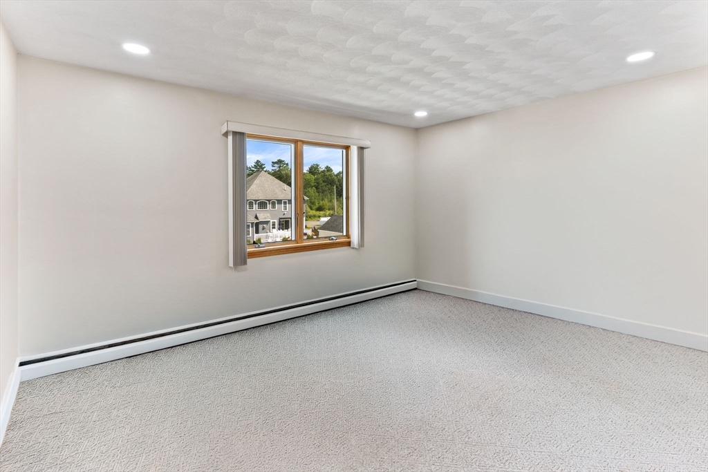 60 Bryan Drive Property Photo 22