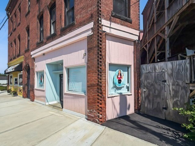 6 Davis Property Photo 2